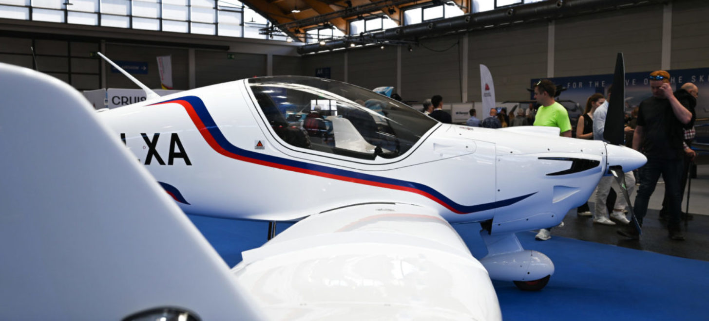 Elixir Aircraft stellt neue Turbinen-Version vor