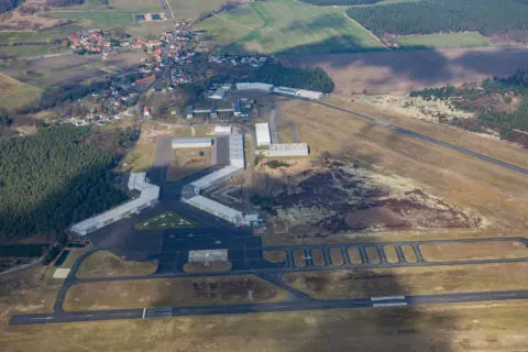 Der Verkehrslandeplatz Schönhagen trägt nun offiziell den Namenszusatz „Forschungsflugplatz Otto Lilienthal“.