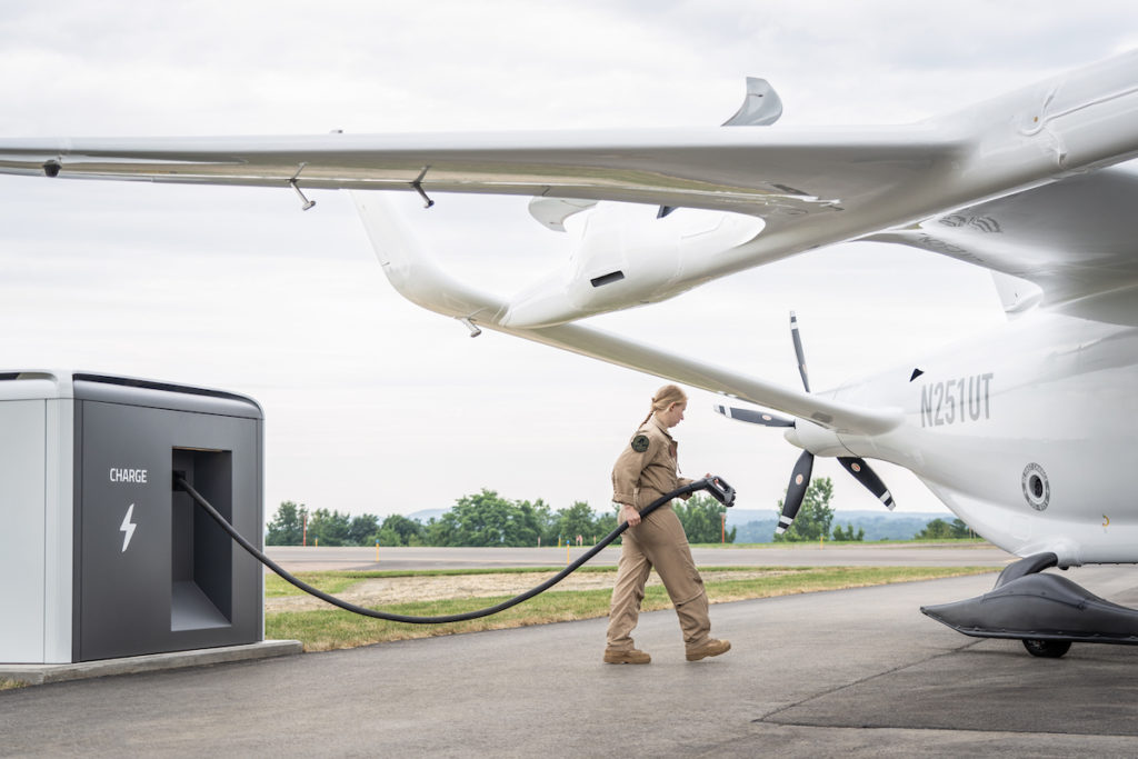 Einfaches und schnelles Laden sind Essenziel in der Elektrischen Luftfahrt (Foto: Beta Technologies)
