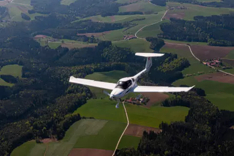 Diamond Aircraft nimmt Produktion der DA20i Katana in Europa wieder auf
