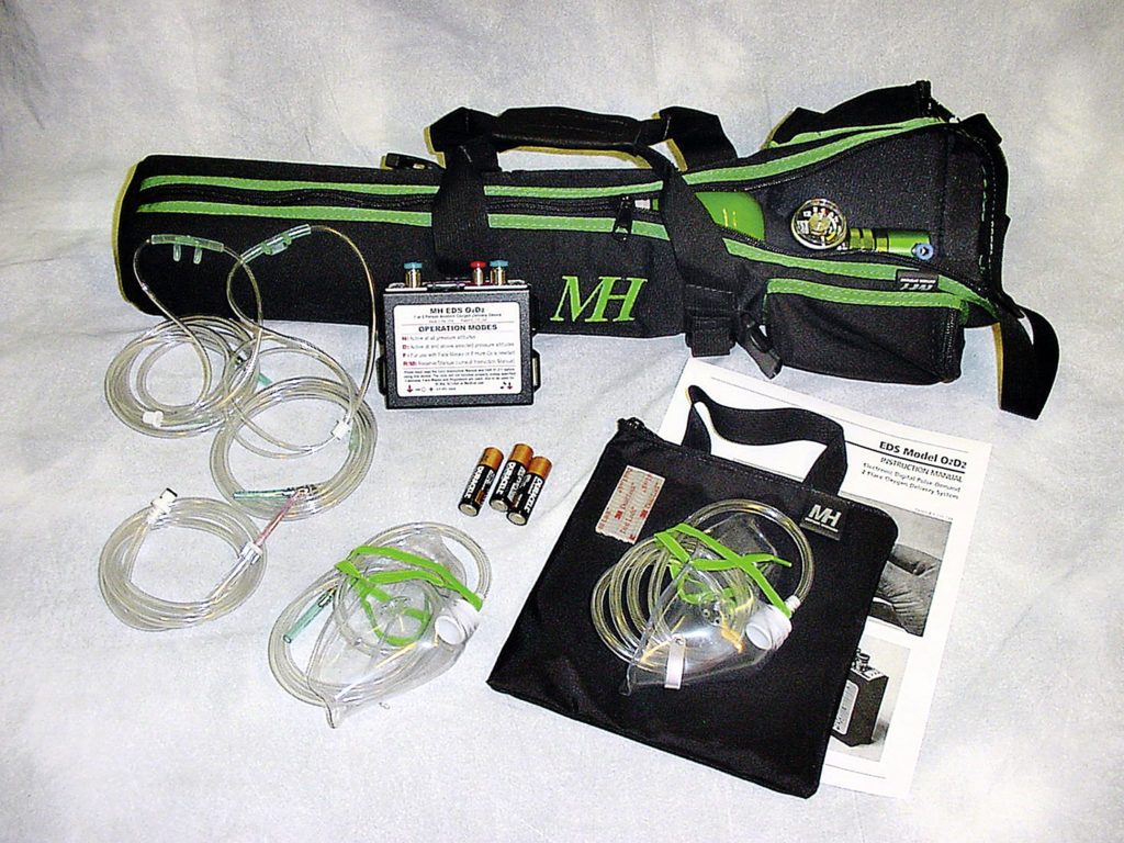 Alles komplett - Der US-Hersteller bietet portable Sauerstoffanlagen für zwei oder mehr Personen mit Flasche, Tragetasche und On-Demand-System an. Wichtig: Die Anschlüsse für die Flaschenbefüllung in den USA und in Europa sind unterschiedlich.